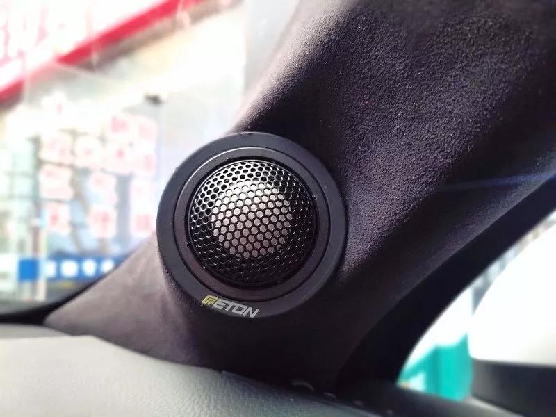 跑車也有音樂夢-上海音豪保時捷卡宴汽車音響升級德國伊頓