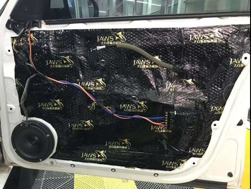 釋放好心情-車改坊重慶店大眾寶來汽車音響升級美國霸克DX650