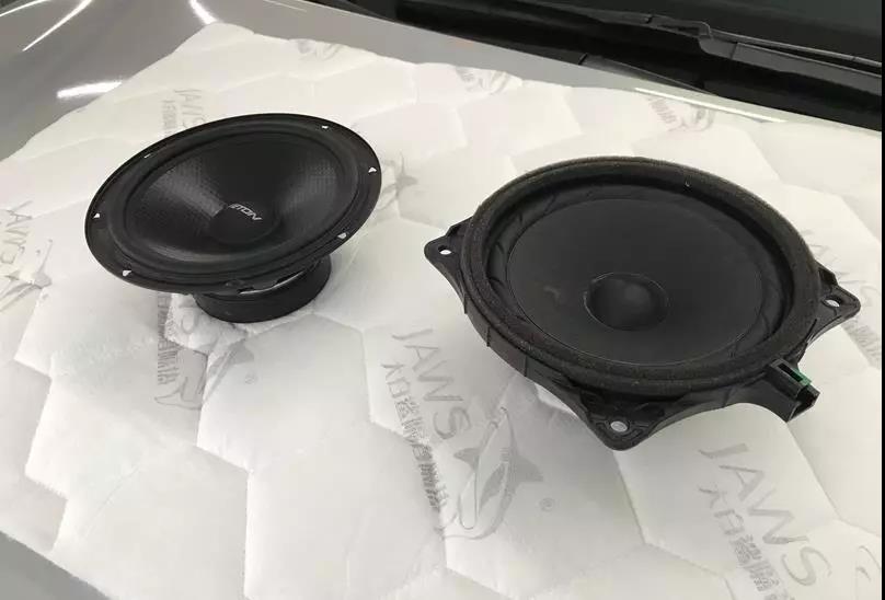 遇見心聲-車改坊重慶店起亞嘉華汽車音響升級伊頓POW160.2兩分頻