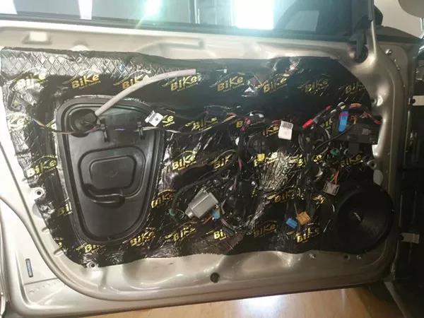 唱功了得就是不一樣！-車改坊新疆店高爾夫7汽車音響升級德國ETON