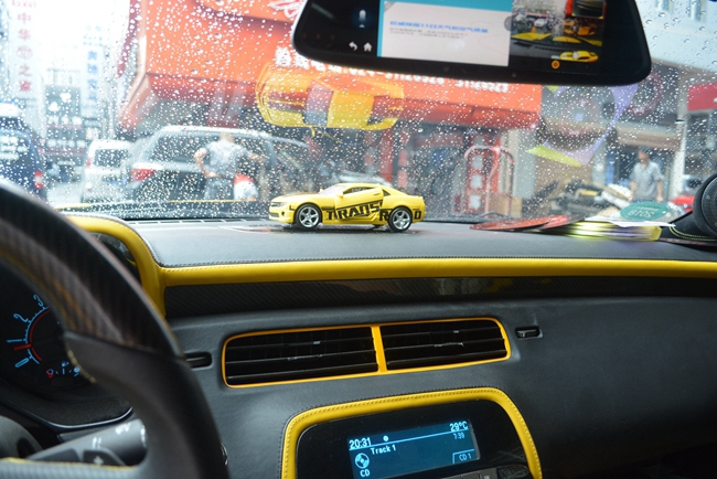 我是實力派,霸氣十足,大黃蜂野性改裝伊頓音