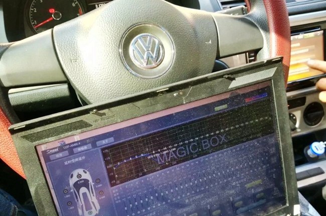 音樂之狂想曲 新疆車佳坊大眾朗逸改裝霸克和斯