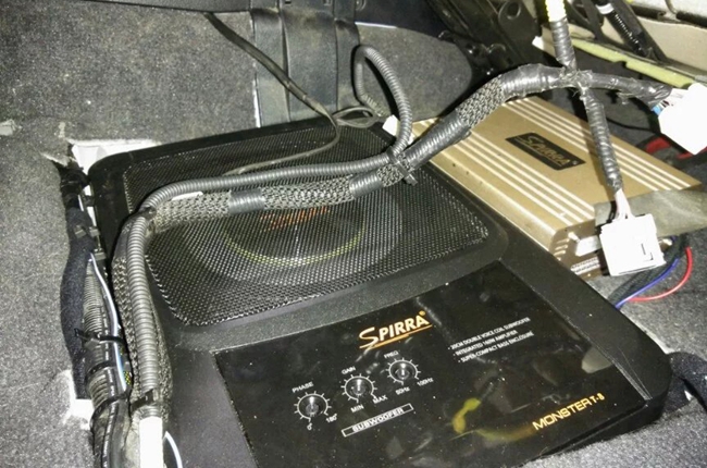 你動我也動 新疆車佳坊豐田蘭德酷路澤改裝ETO