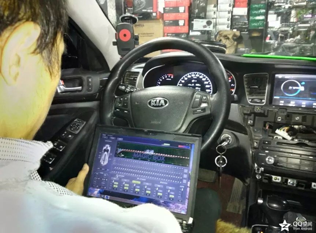 樂享美聲 新疆車佳坊起亞K7改裝美國霸克和斯派
