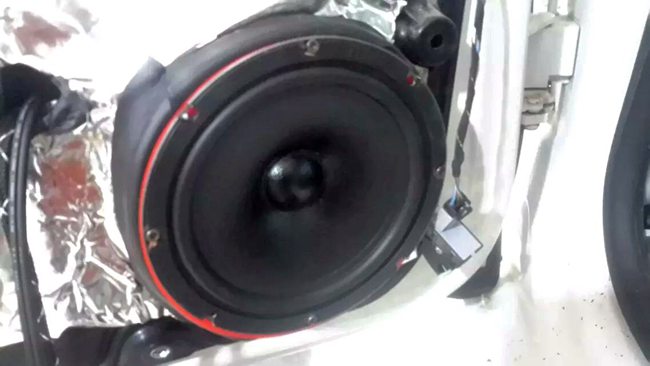 音質不凡輕享美音 新疆車佳坊大眾高爾夫改裝美