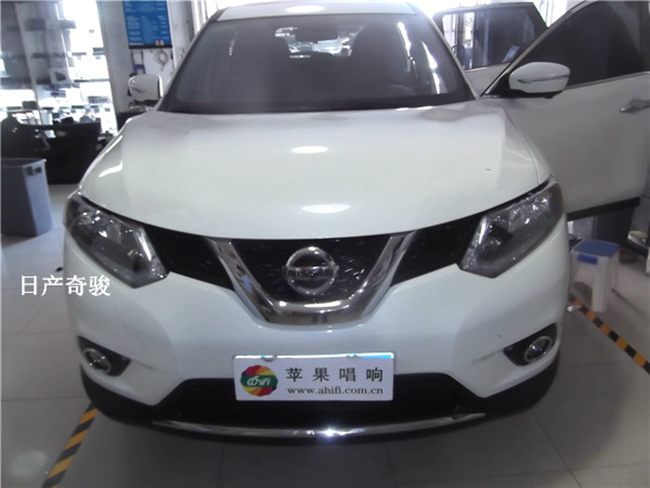 經典與熱門同行 大連蘋果唱響日產奇駿改裝美國