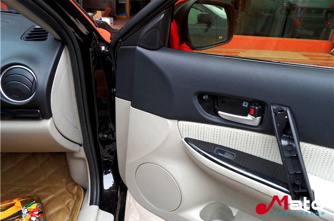 駕馭新聲活——婁底車聲緣馬自達6簡改霸克音響