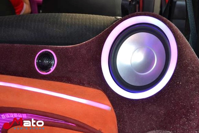 小資之聲 精英之勢 佛山車改坊日產驪威改裝意大