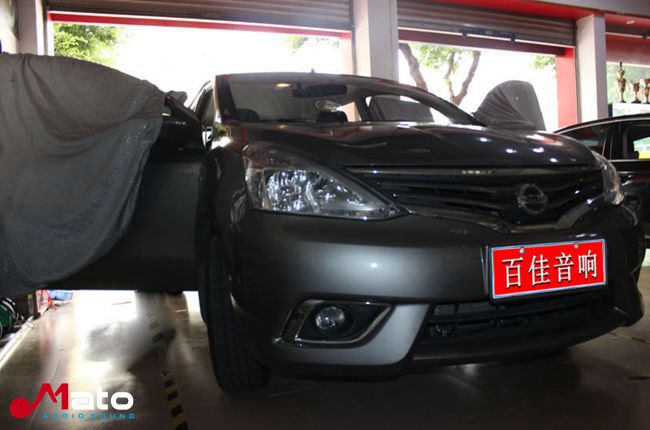 簡單享受 順德百佳日產驪威改裝美國霸克音響