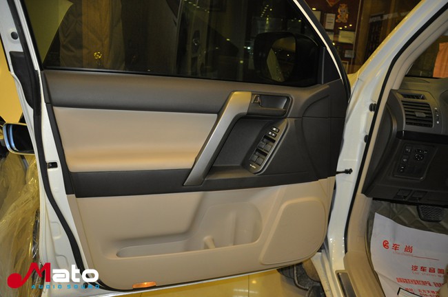 勝在后聲場 集結車尚豐田霸道改裝意大利TEC音響