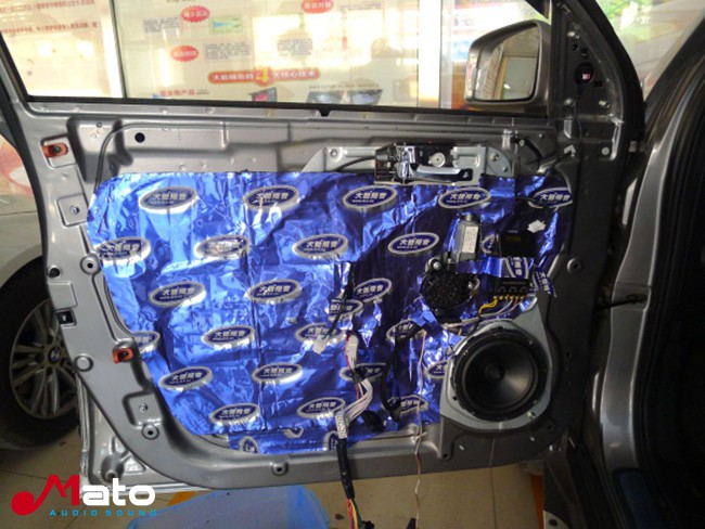 聲效好易安裝 千度影音起亞智跑簡改美國霸克音