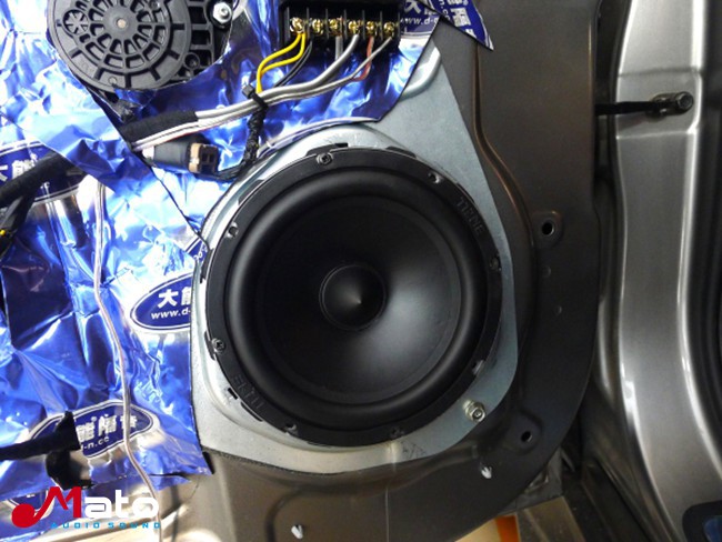 聲效好易安裝 千度影音起亞智跑簡改美國霸克音