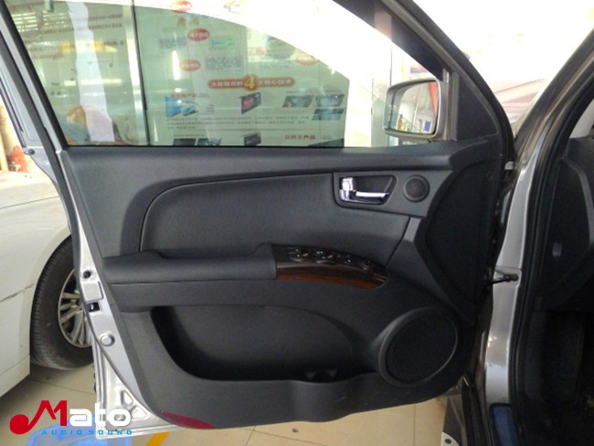 聲效好易安裝 千度影音起亞智跑簡改美國霸克音