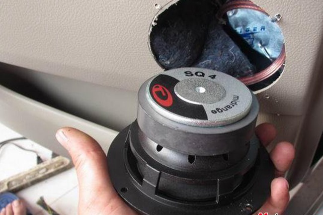 豐田凱美瑞音響改裝意大利TEC&美國BKELL（霸克）